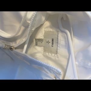 windbreaker